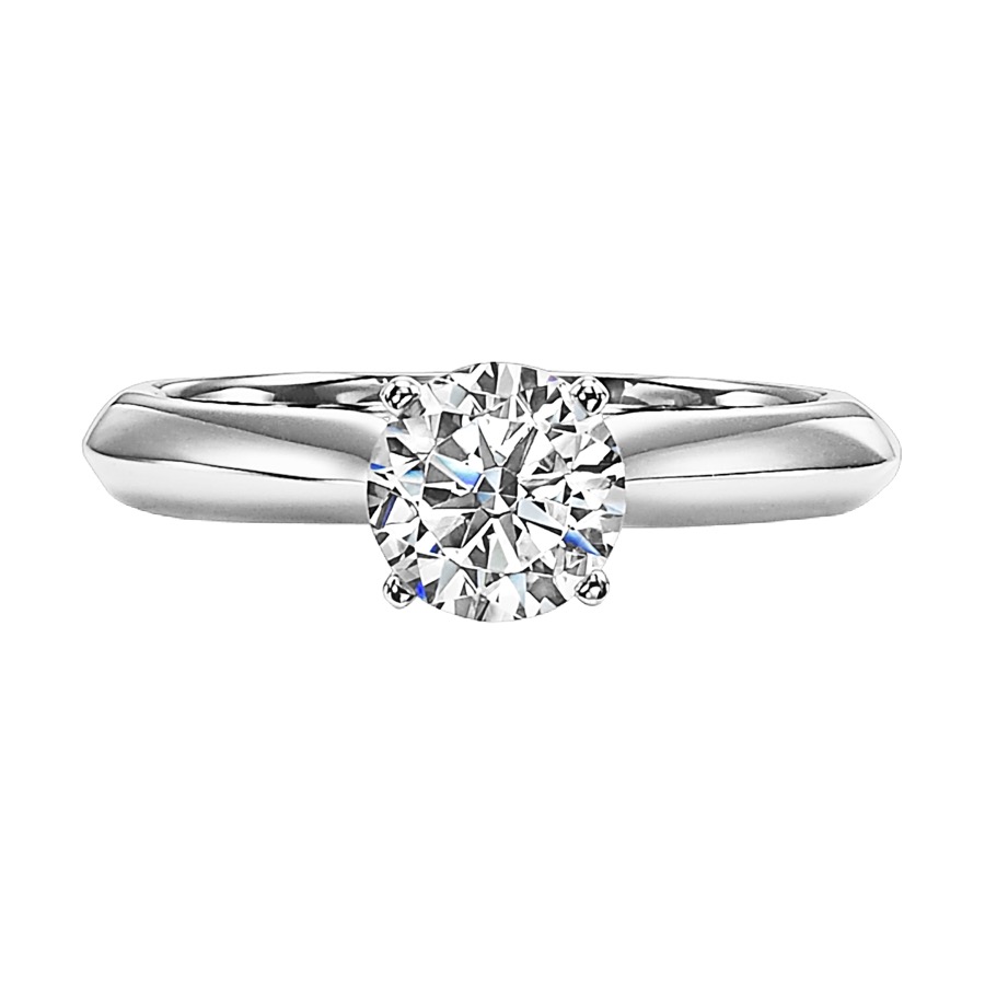 Solitaire engagement ring setting