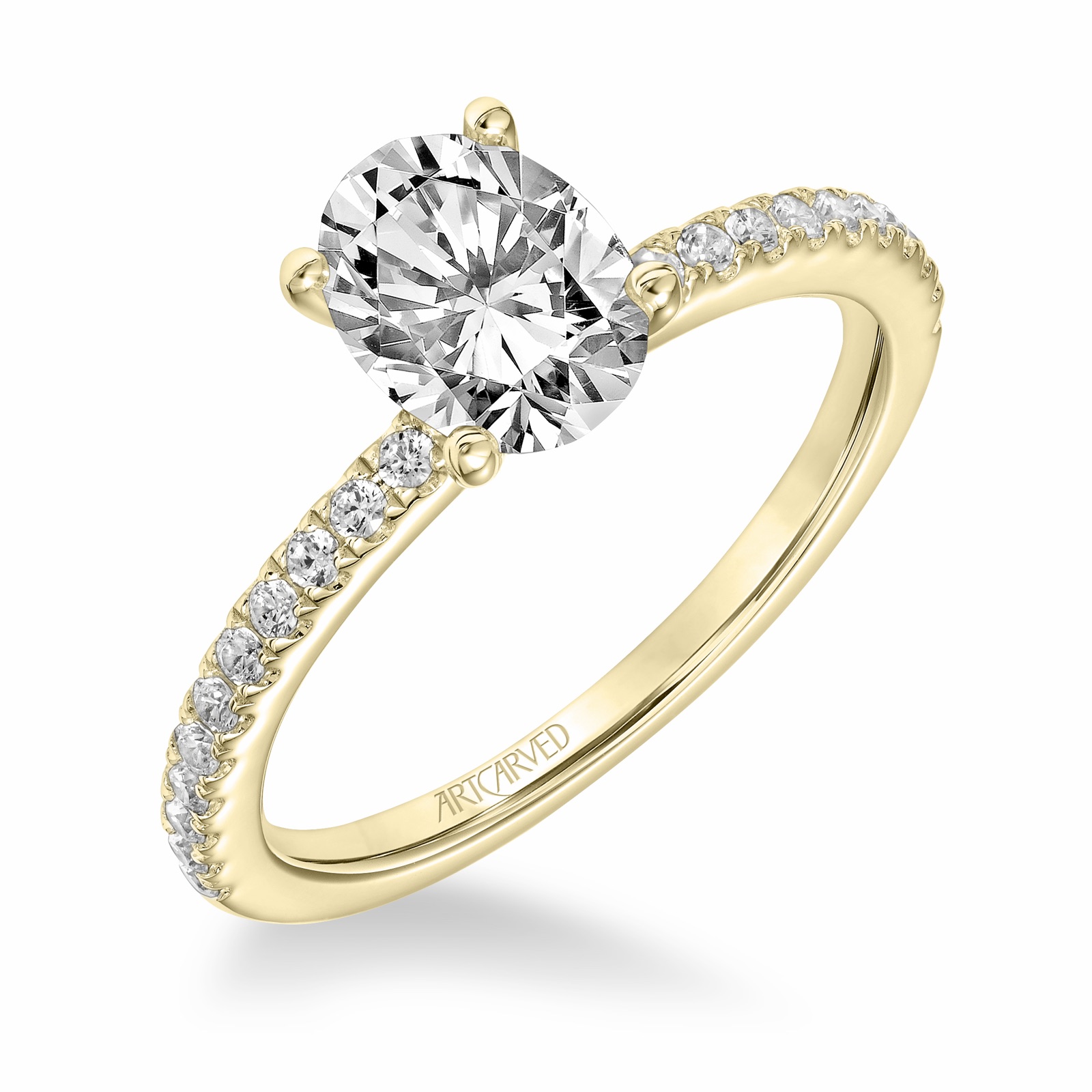 Zola Oval · Yellow Gold